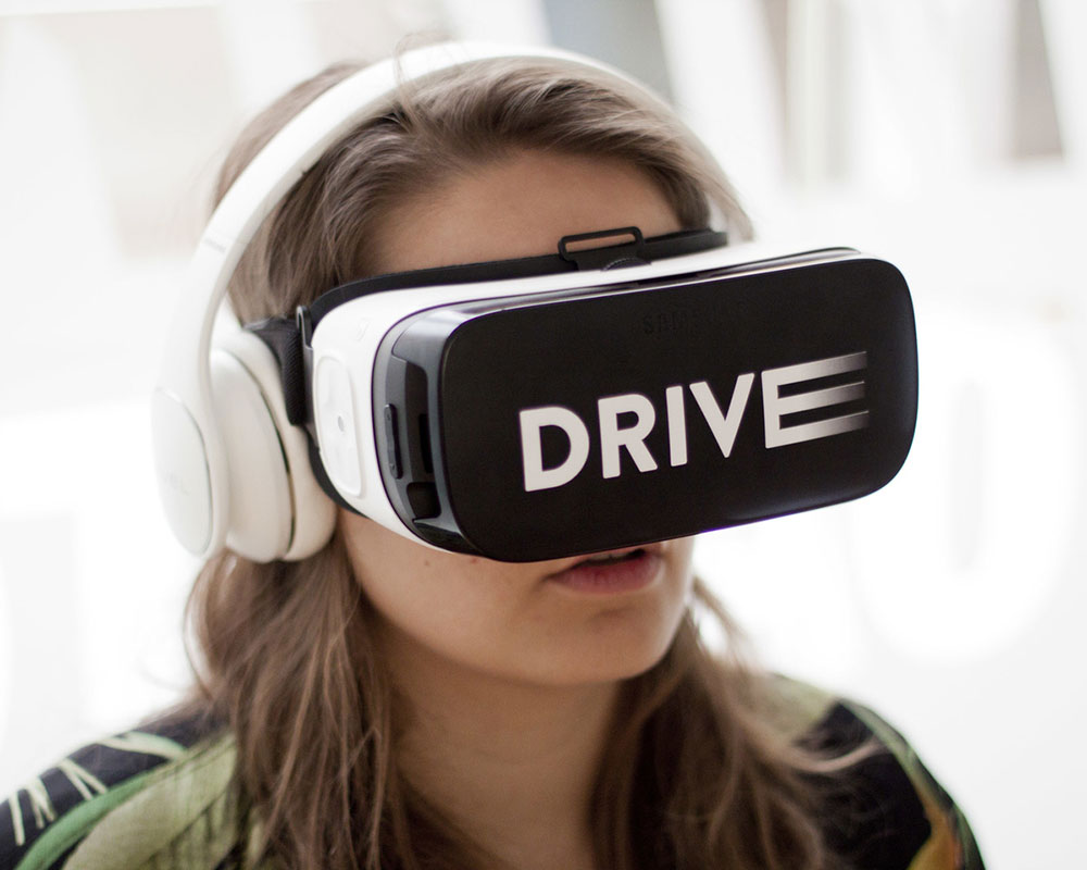 Virtual-Reality-Fahrsimulator für mehr Verkehrssicherheit